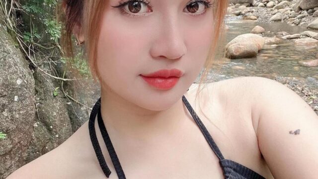 Quỳnh mai đang nuôi học phí lộ clip sex - VLXX.AS