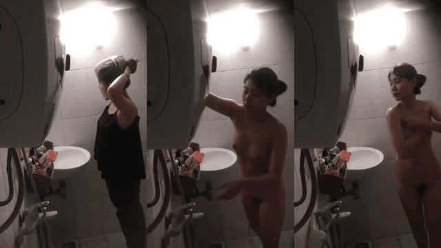 Thêm 1 em xinh gái dáng ngon đi tắm bị quay lén - VLXX.AS